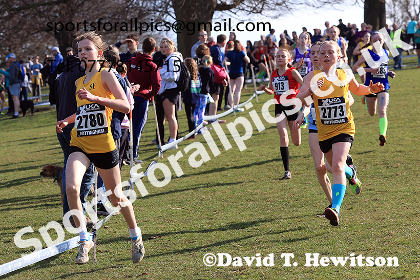 Girls under-13s 2025 UK CAU Inter Counties Cross Country Champs., Wollaton Park, Nottingham. Photo: David T. Hewitson/Sports for All Pics